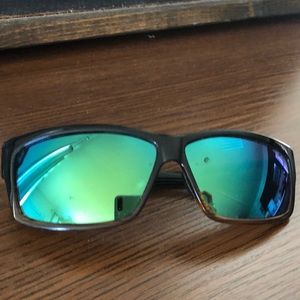Costa sunglasses, light scratches, framecoconut fade, lensegreenpolarized glass